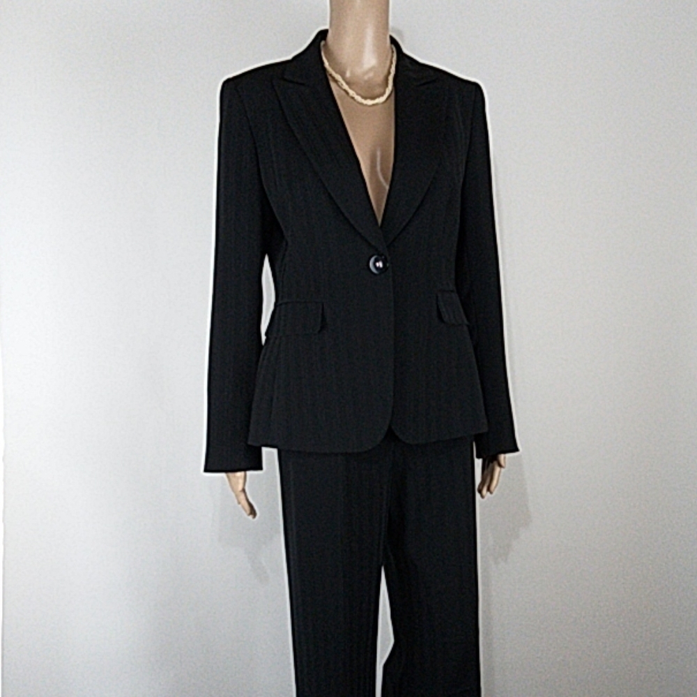 Tahari ASL | Black Striped Pant Suit